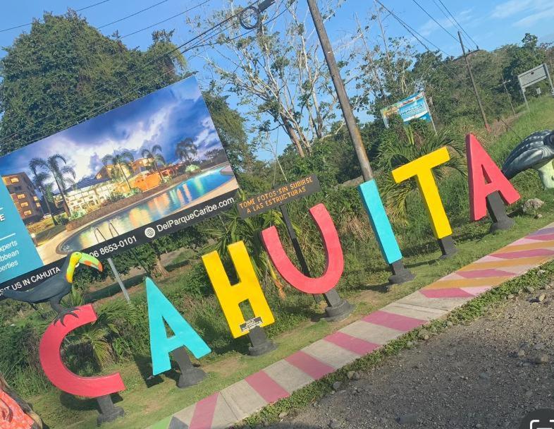 卡维塔Casa Mambo住宿加早餐旅馆 外观 照片